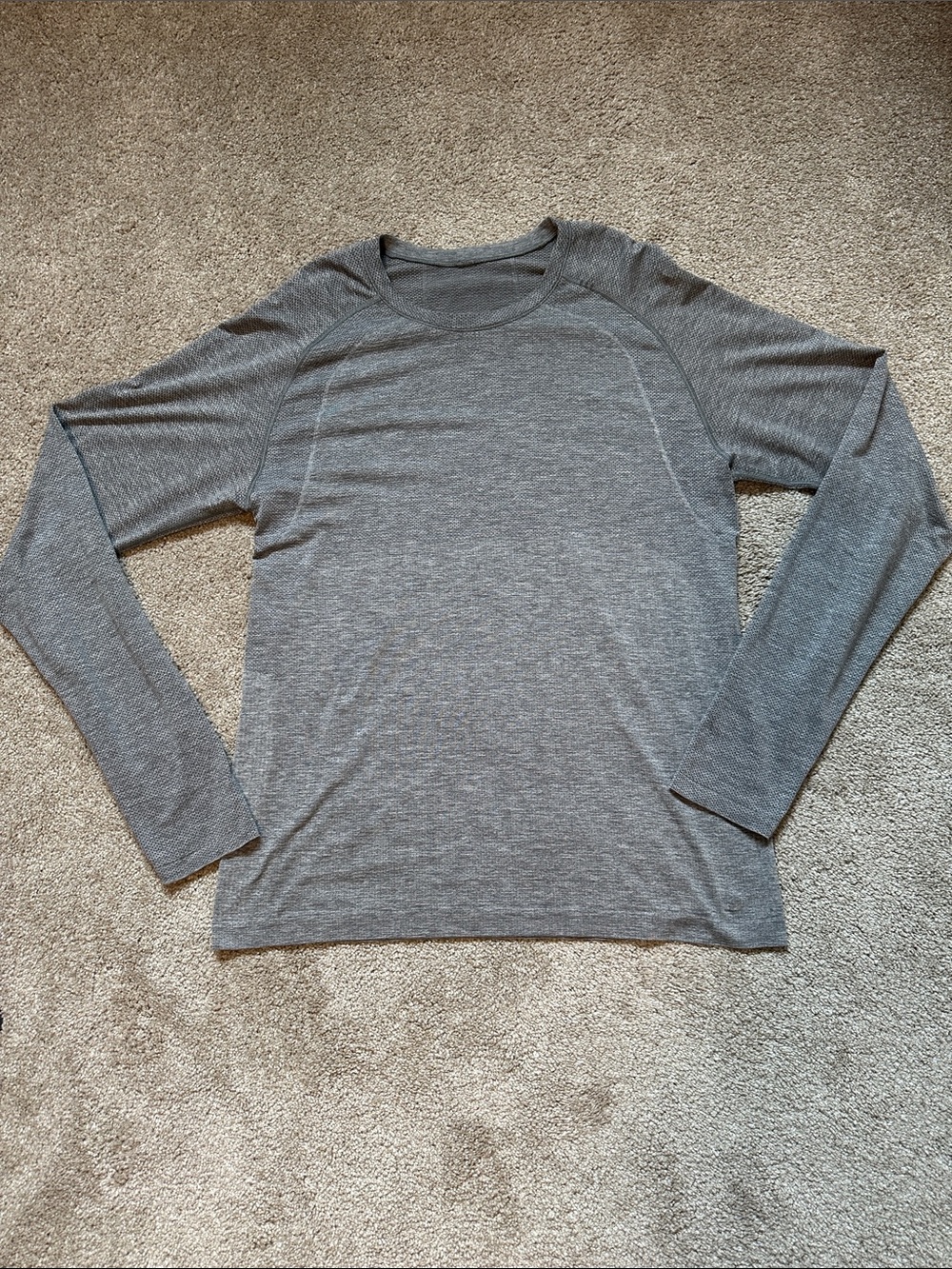 Lululemon Metal VentTech